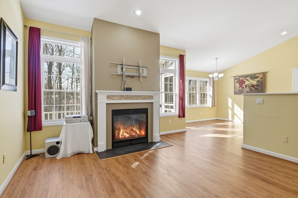 210 Johnson Road, Unit 23 Chicopee, MA 01022 - Photo 5 of 39