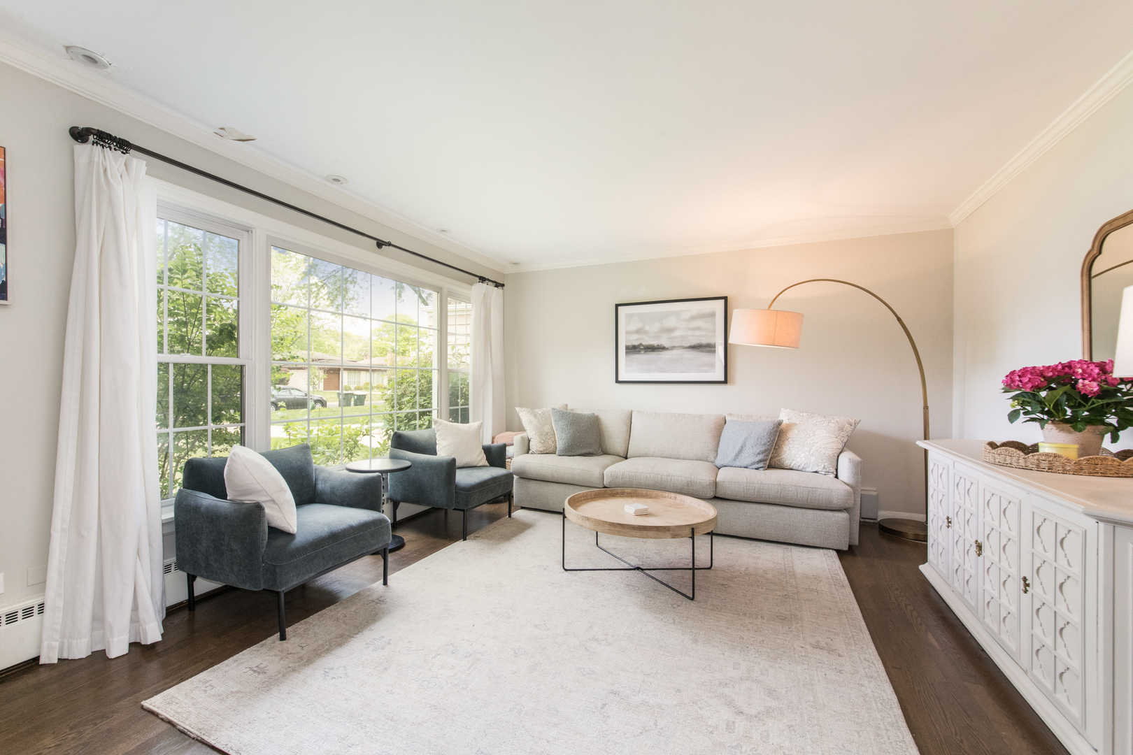 825 Goodwin Drive Park Ridge, IL 60068 - Photo 4 of 22 Gallery Image 4