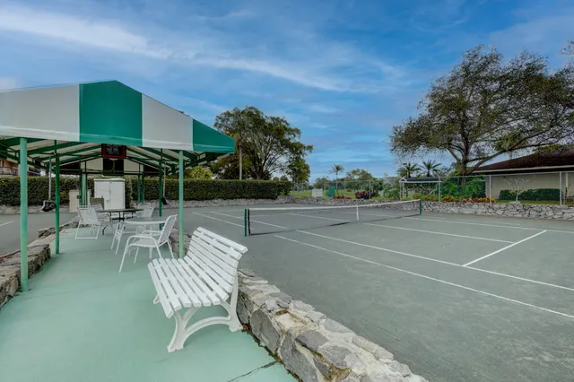 $249,990 | 18350 Southeast Wood Haven Lane, Unit J, Jupiter, FL 33469