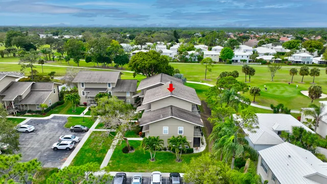 $249,990 | 18350 Southeast Wood Haven Lane, Unit J, Jupiter, FL 33469