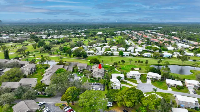 $249,990 | 18350 Southeast Wood Haven Lane, Unit J, Jupiter, FL 33469