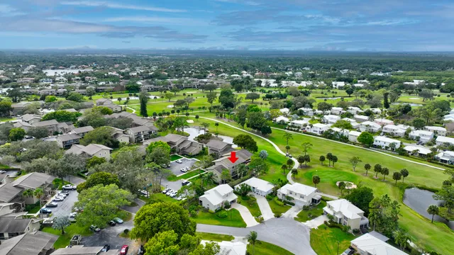 $249,990 | 18350 Southeast Wood Haven Lane, Unit J, Jupiter, FL 33469