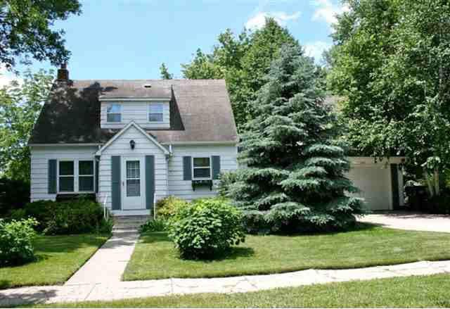 260 6th Street Bird Island, MN 55310 - Photo 1 of 1 Gallery Image 1