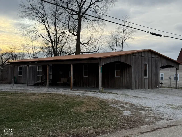 $139,900 | 8825 East Old 36 Road, Rockville, IN 47872