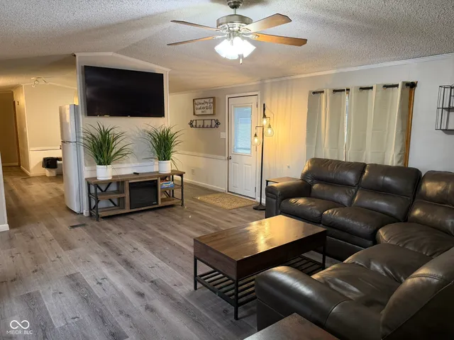 $139,900 | 8825 East Old 36 Road, Rockville, IN 47872