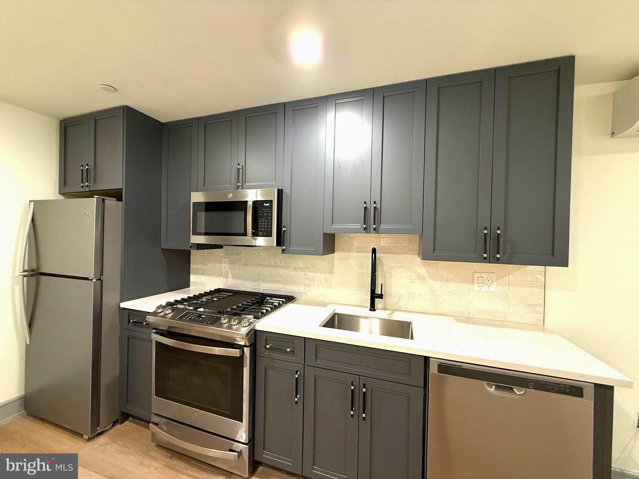 327 South 16th Street, Unit 1 Philadelphia, PA 19102 - Photo 1 of 10