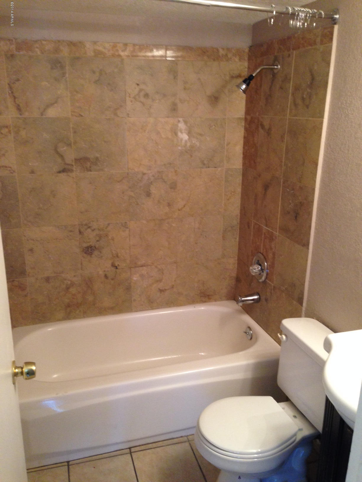 4846 West Berkeley Road Phoenix, AZ 85035 - Photo 4 of 7 4846 W Berkeley - Hall Bath