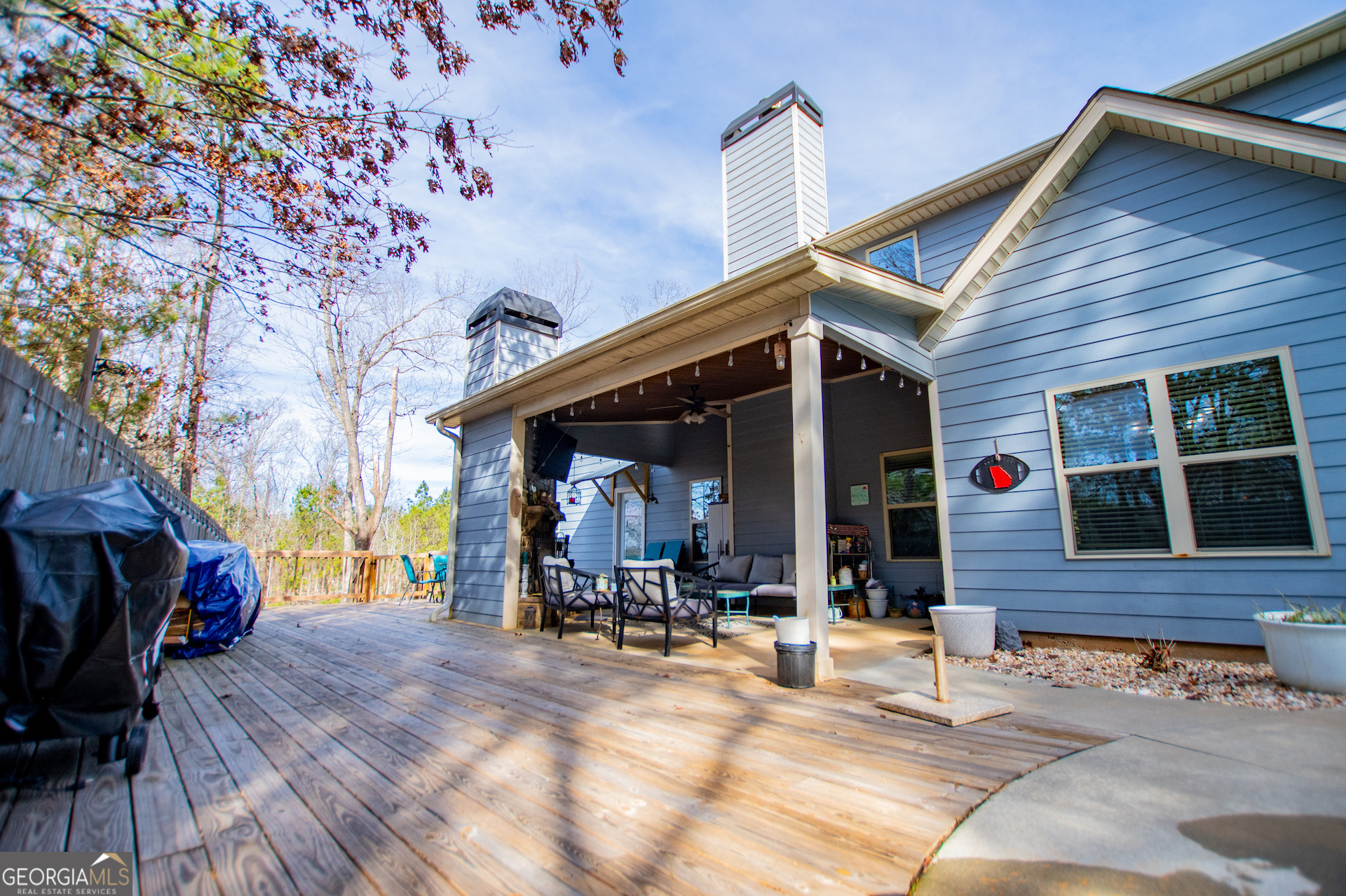 201 Overton Point Carrollton, GA 30116 - Photo 76 of 87 a view of a chairs and table in the patio