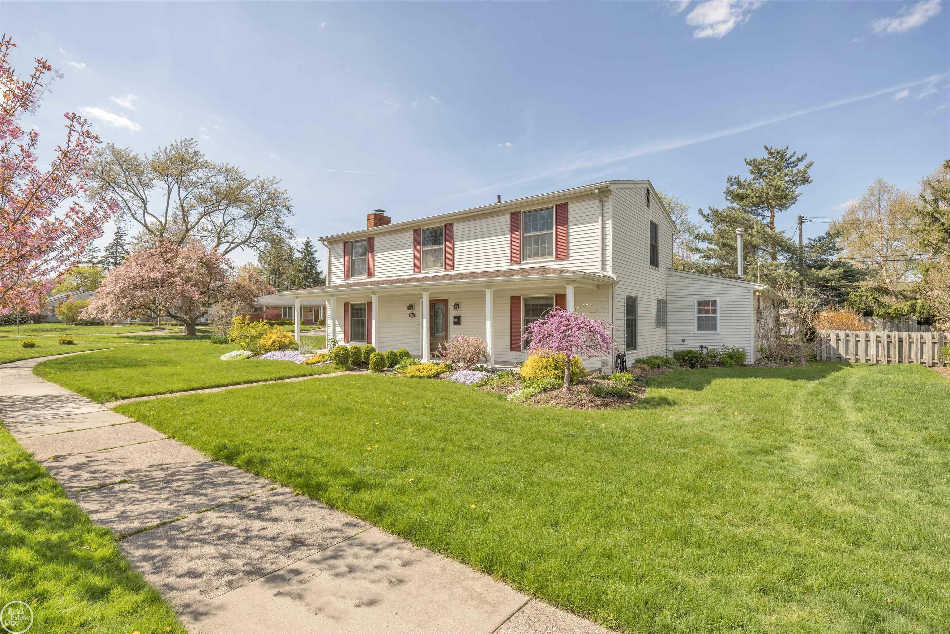 4132 Amherst Road Royal Oak, MI 48073 - Photo 41 of 49 50143663-6a6881d6-35c1-4e48-b4bc-3cb6dc3afae4.JPG