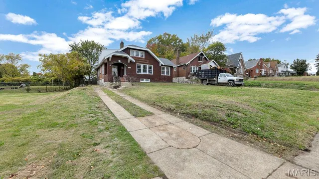 $249,000 | 6120 Garesche Avenue, St. Louis, MO 63136