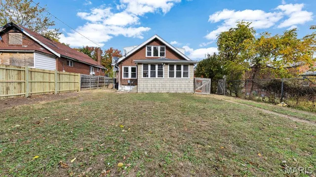$249,000 | 6120 Garesche Avenue, St. Louis, MO 63136