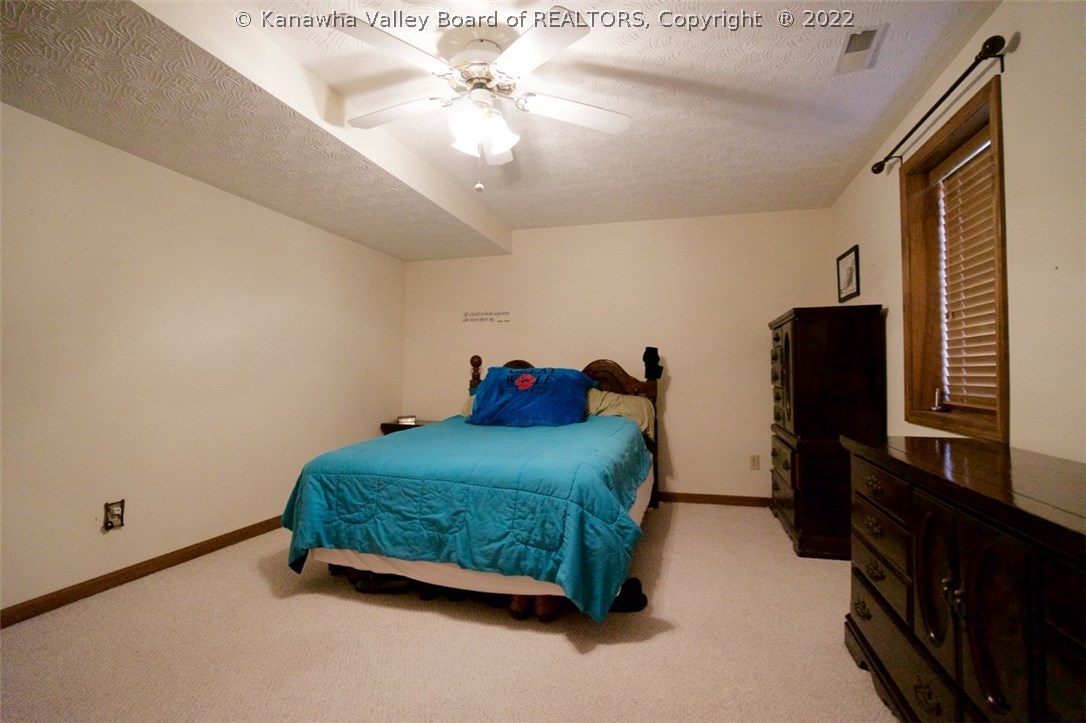 1021 Forest Road Charleston, WV 25314 - Photo 25 of 30 Gallery Image 25