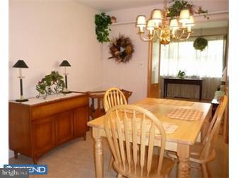 46 North Chester Avenue Riverside, NJ 08075 - Photo 5 of 12 Dining Room