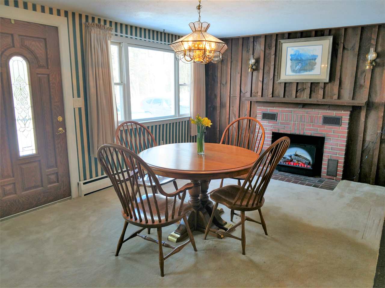68 Brentwood Road Exeter, NH 03833 - Photo 4 of 35