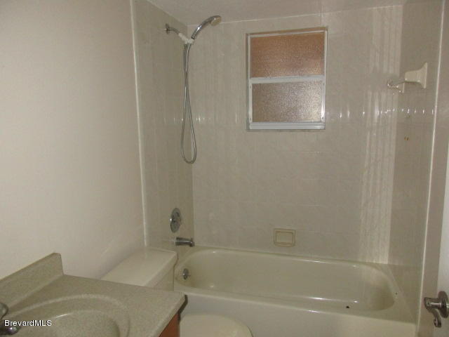 3950 Delespine Road Cocoa, FL 32927 - Photo 10 of 13 Bathroom