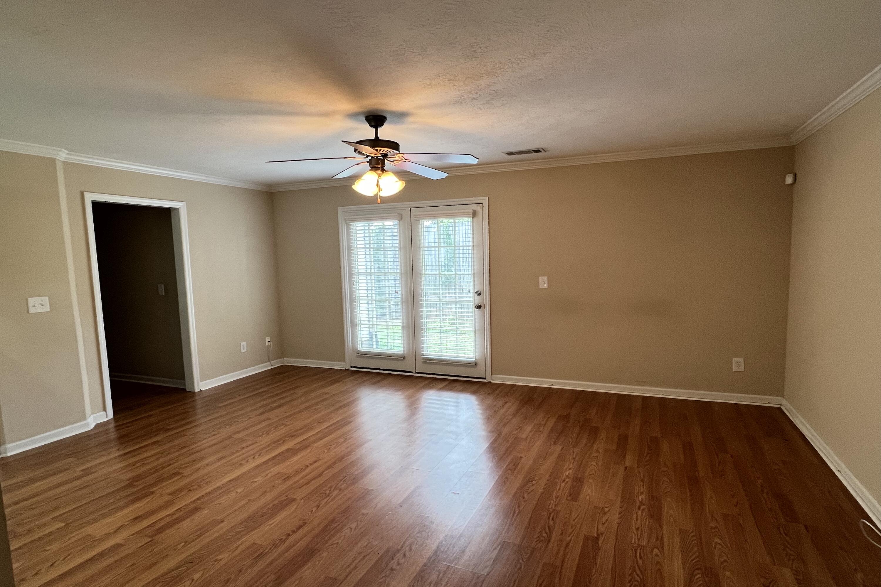 404 Diamond Ridge Way Evans, GA 30809 - Photo 3 of 21 IMG_9154