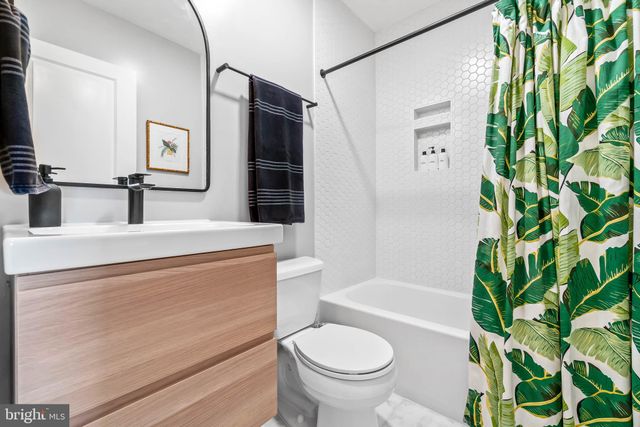 $875,500 | 1265 Owen Place Northeast, Washington, DC 20002