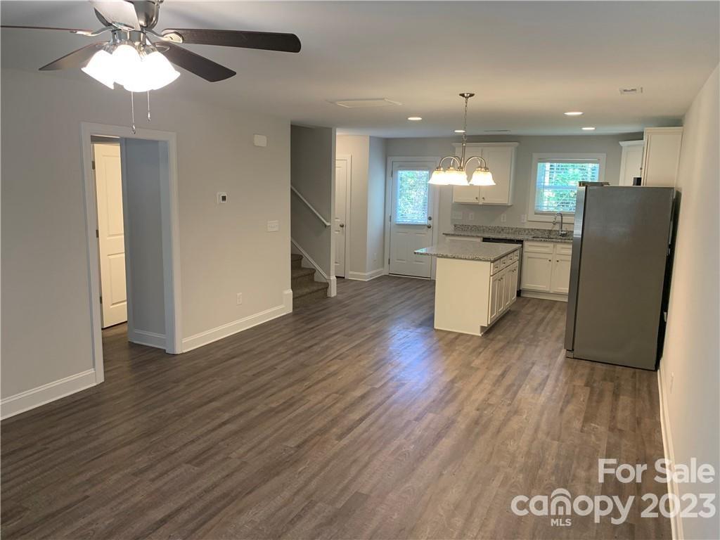 313 Ruth Avenue Kannapolis, NC 28083 - Photo 3 of 13 Gallery Image 3