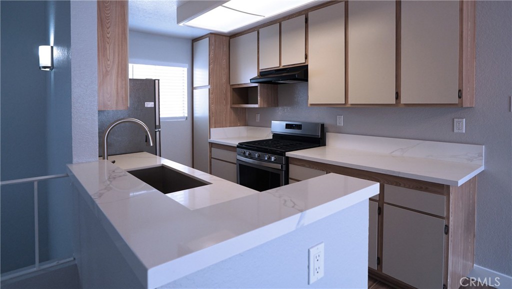 24220 Sylvan Glen Road, Unit G Diamond Bar, CA 91765 - Photo 11 of 37