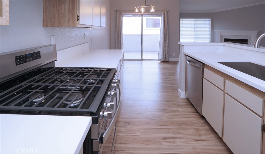 24220 Sylvan Glen Road, Unit G Diamond Bar, CA 91765 - Photo 12 of 37