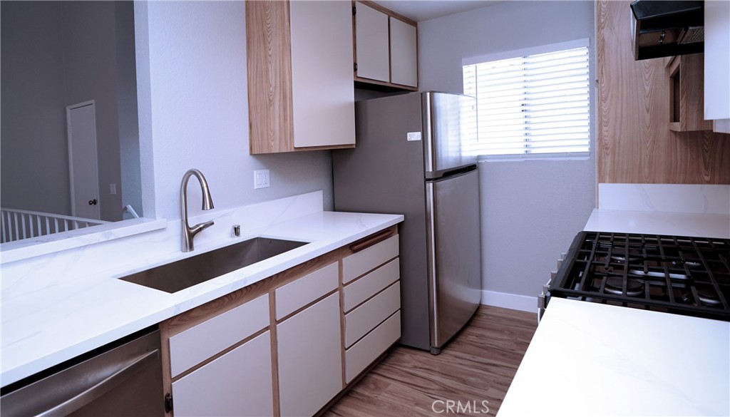 24220 Sylvan Glen Road, Unit G Diamond Bar, CA 91765 - Photo 15 of 37