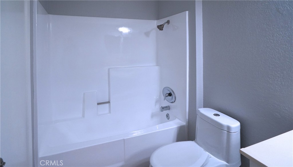 24220 Sylvan Glen Road, Unit G Diamond Bar, CA 91765 - Photo 16 of 37