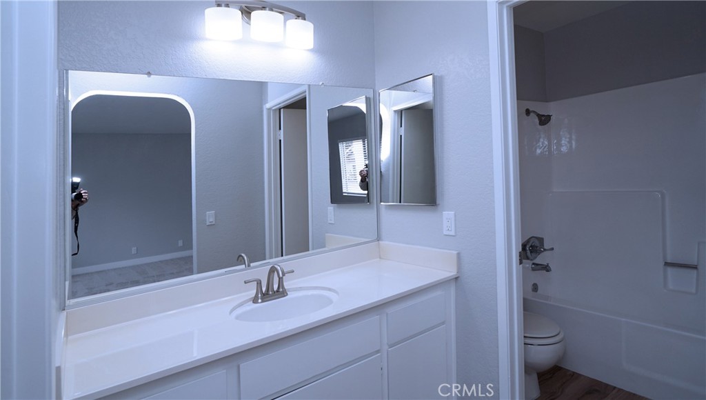 24220 Sylvan Glen Road, Unit G Diamond Bar, CA 91765 - Photo 18 of 37