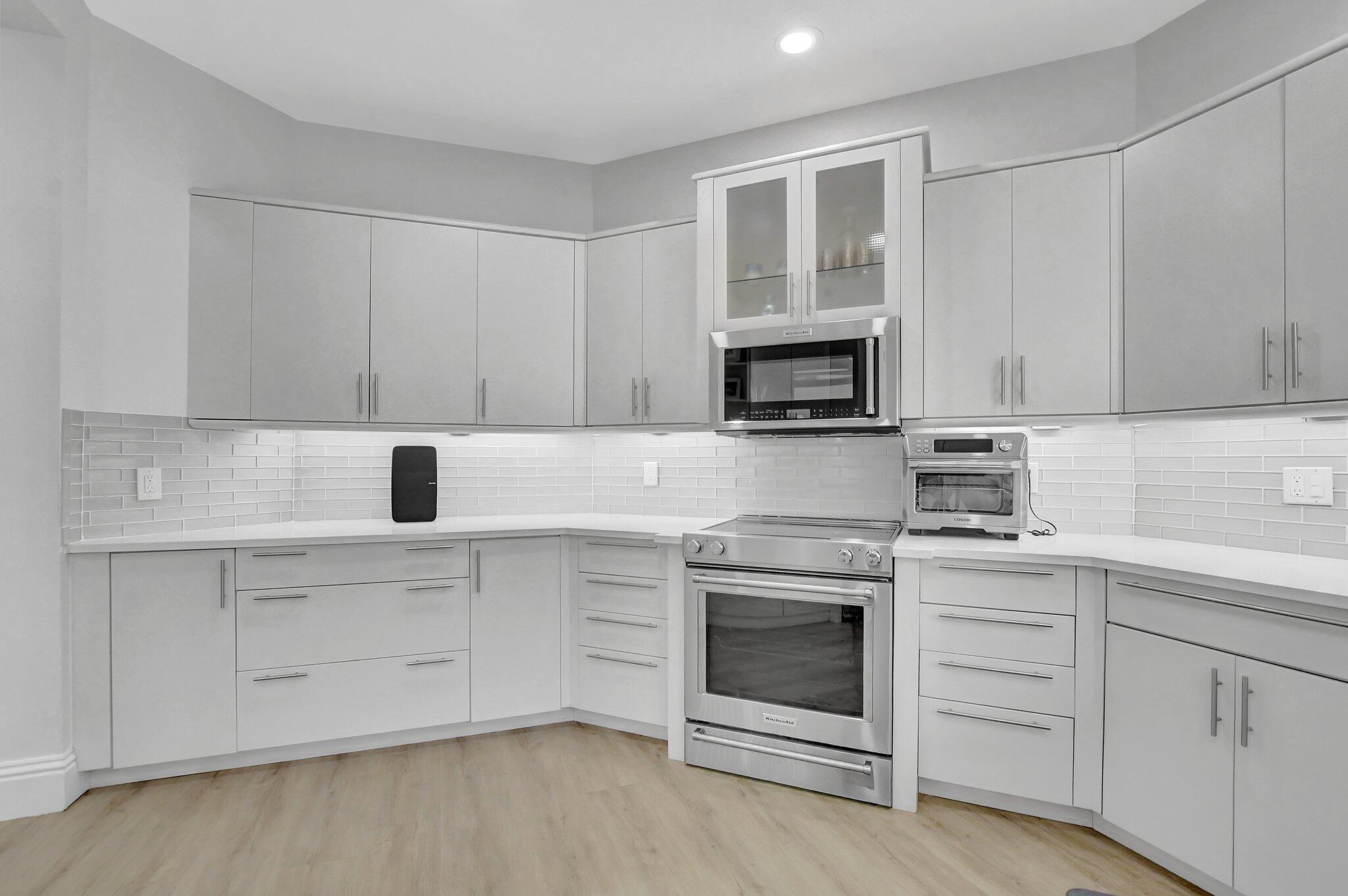 6364 Northwest 25th Way Boca Raton, FL 33496 - Photo 19 of 39 Kitchen