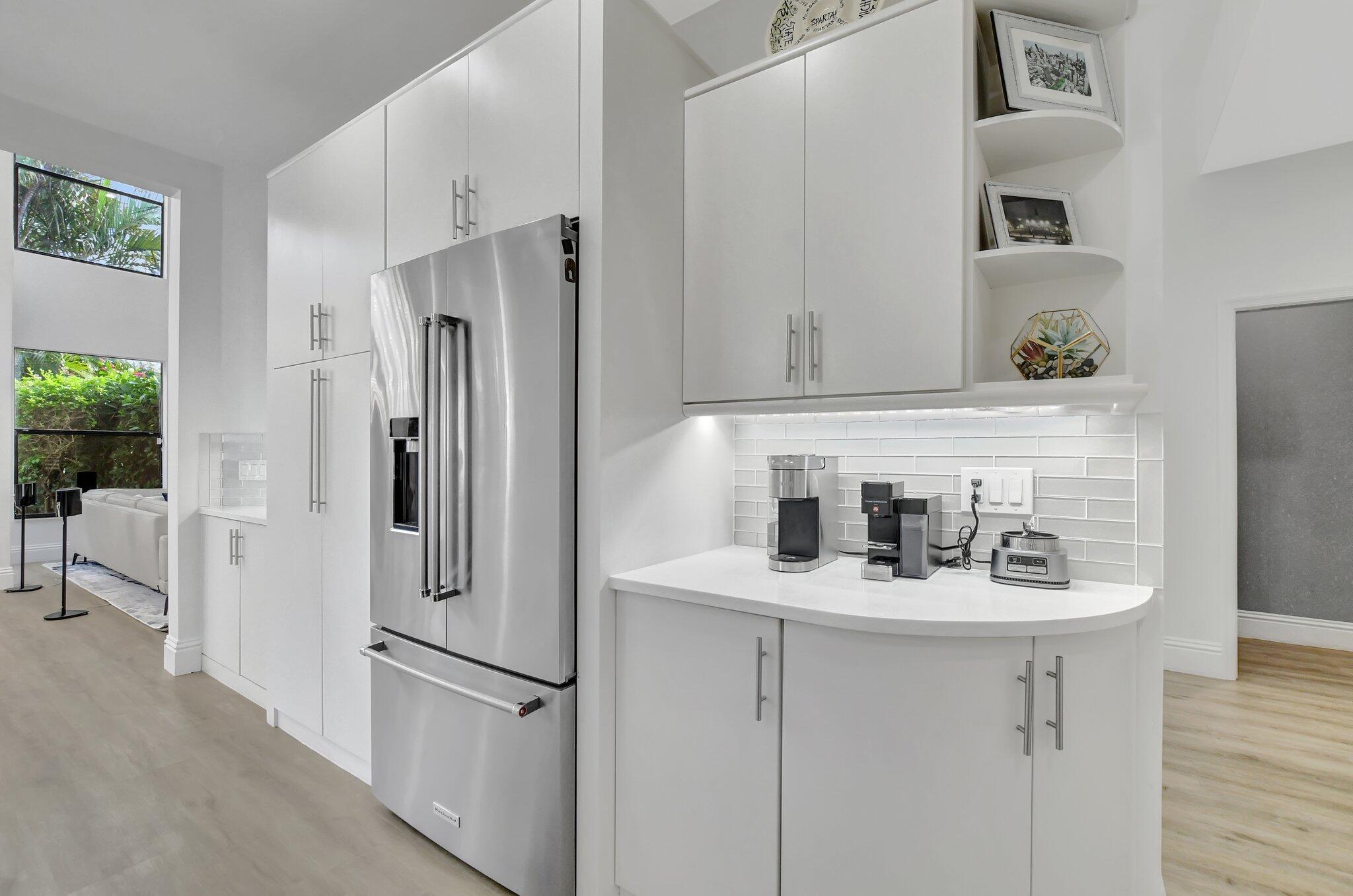 6364 Northwest 25th Way Boca Raton, FL 33496 - Photo 22 of 39 Kitchen