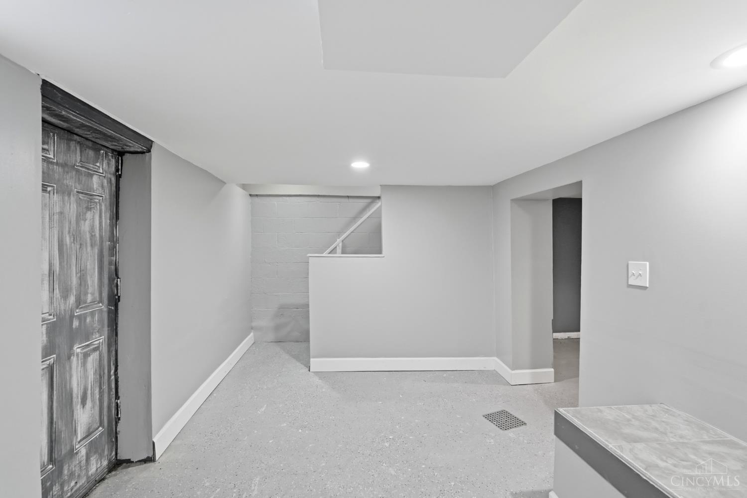 3140 Banning Road Cincinnati, OH 45239 - Photo 26 of 48 Gallery Image 26