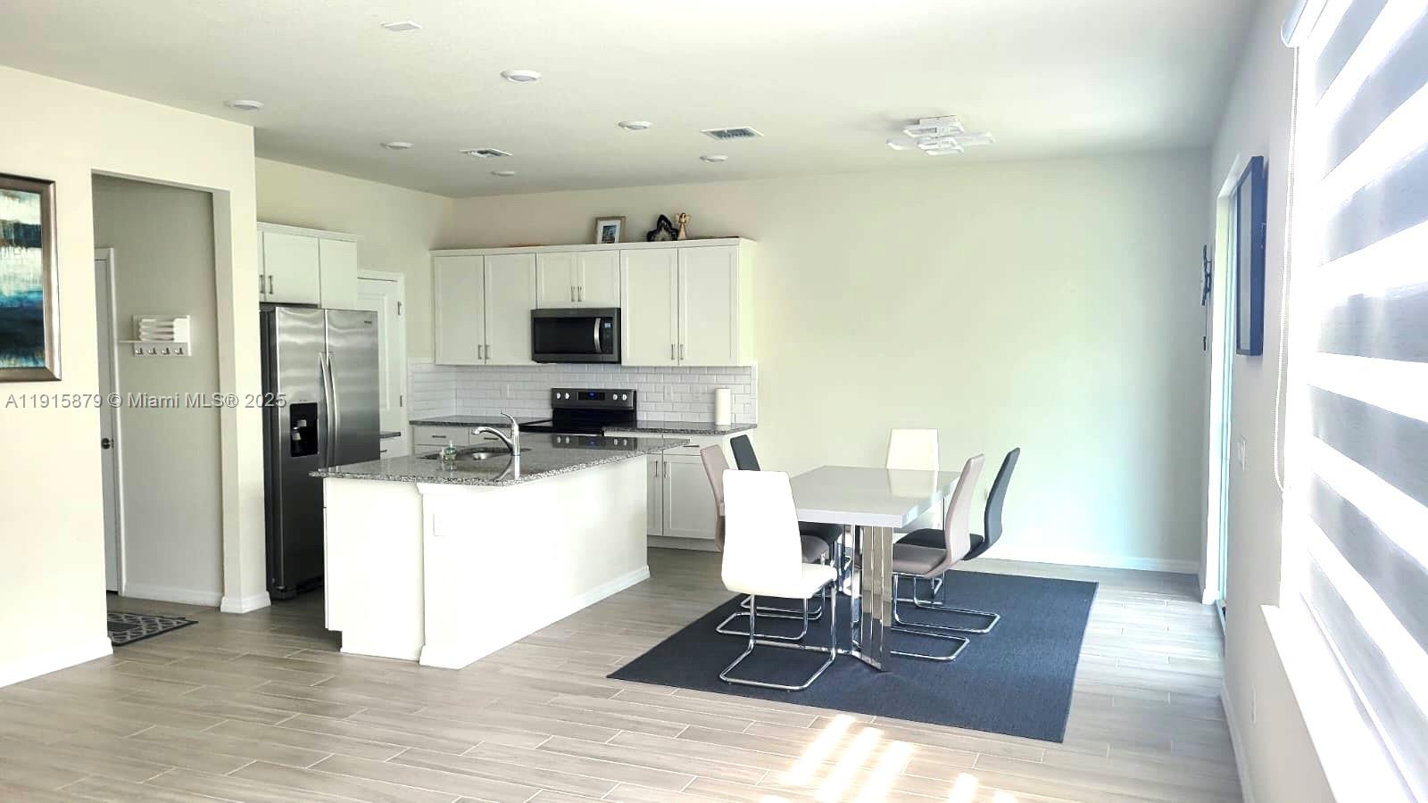 4164 Ficus Street Hollywood, FL 33021 - Photo 9 of 16