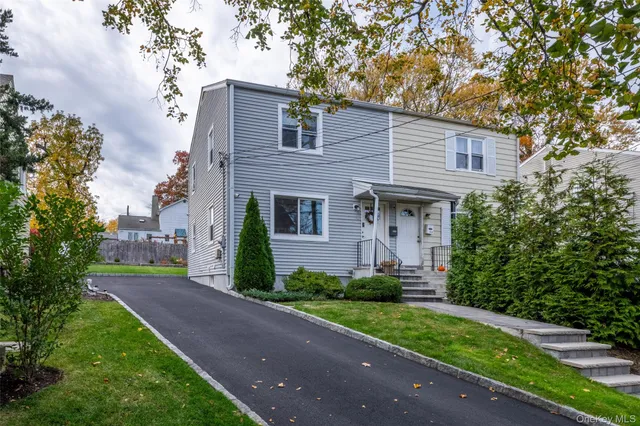 $535,021 | 90 Clinton Avenue, New Rochelle, NY 10801