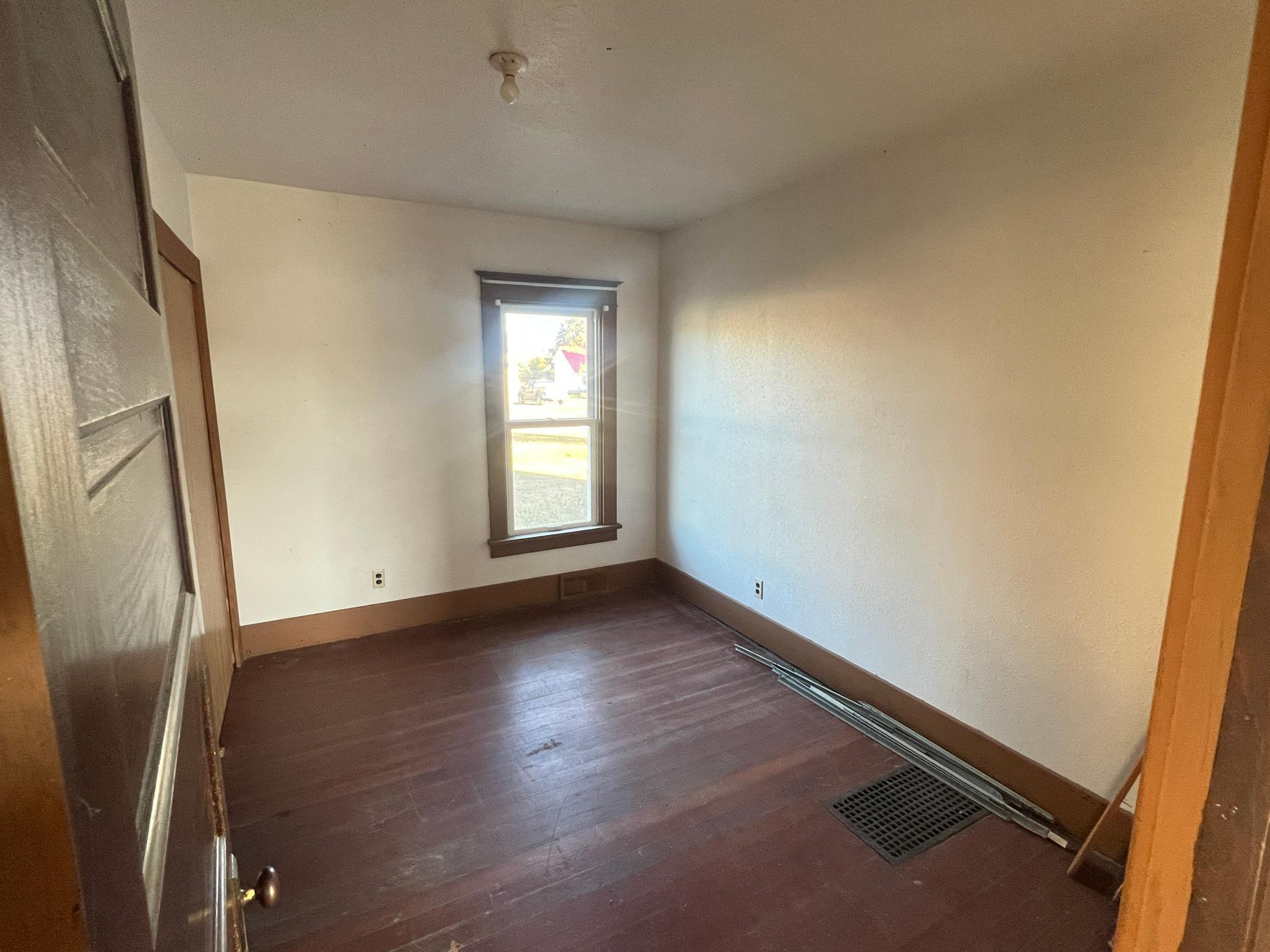 326 North W 1st Street Granada, MN 56039 - Photo 14 of 25