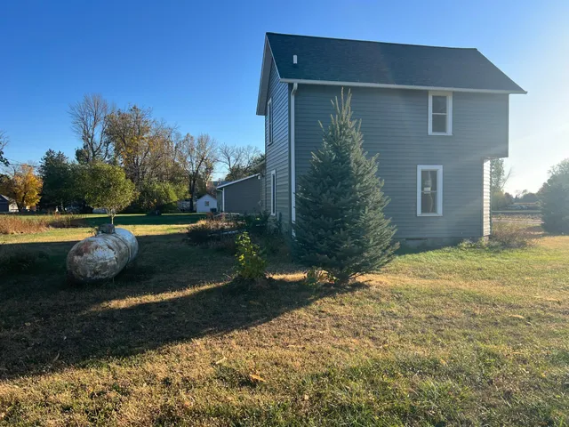 $149,900 | 326 North W 1st Street, Granada, MN 56039