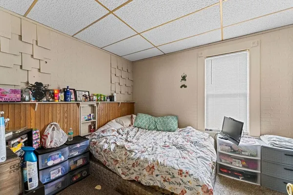 $199,900 | 457 West 12th Avenue, Oshkosh, WI 54902