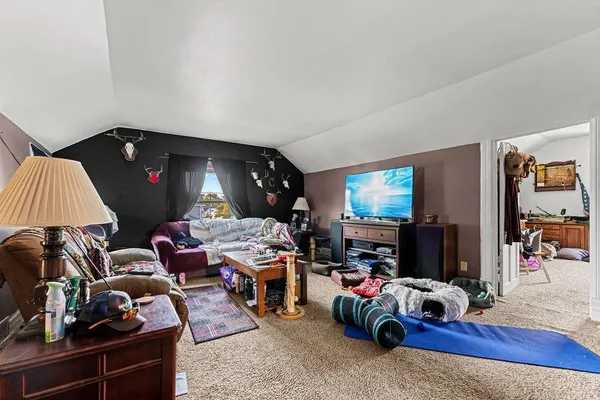 $199,900 | 457 West 12th Avenue, Oshkosh, WI 54902