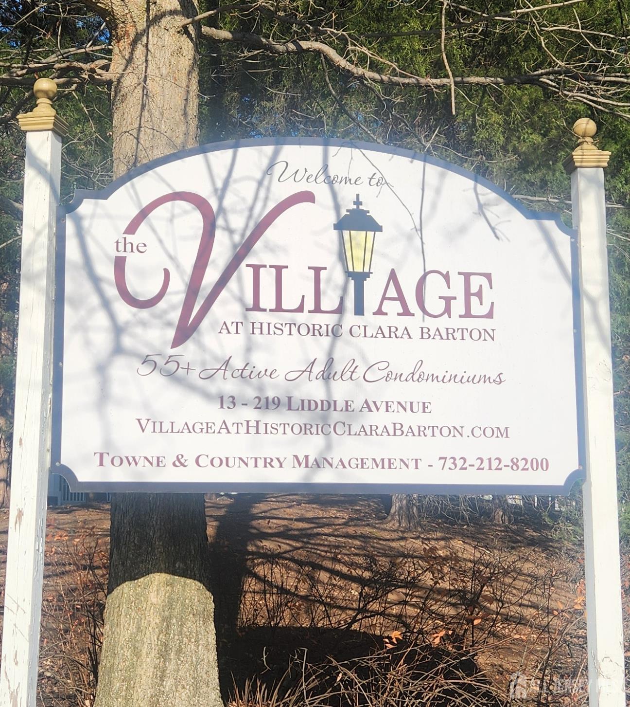 99 Liddle Avenue Edison, NJ 08837 - Photo 2 of 15 a picture of a book and a bed