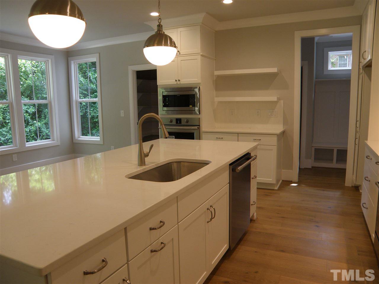 2820 Oberry Street Raleigh, NC 27607 - Photo 5 of 27