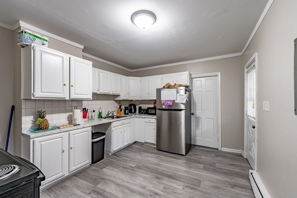 254-256 Main Street Springfield, MA 01151 - Photo 3 of 34