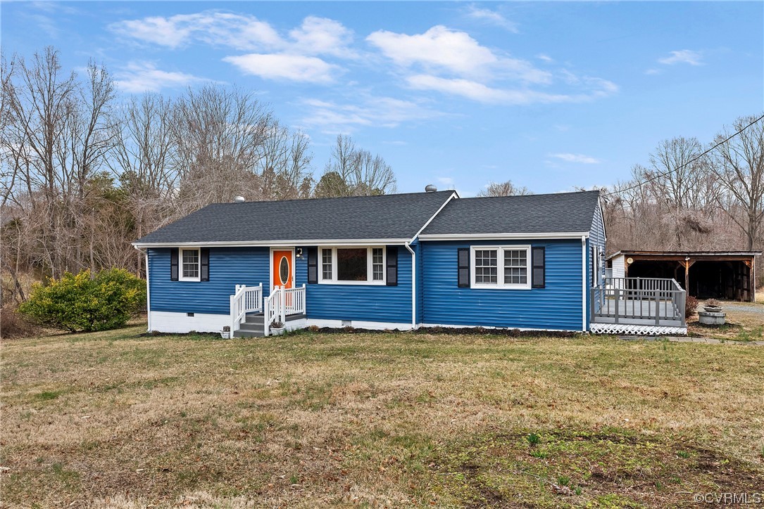988 3 Notch Road Kents Store, VA 23084 - Photo 2 of 32 Ranch-style home featuring a front yard