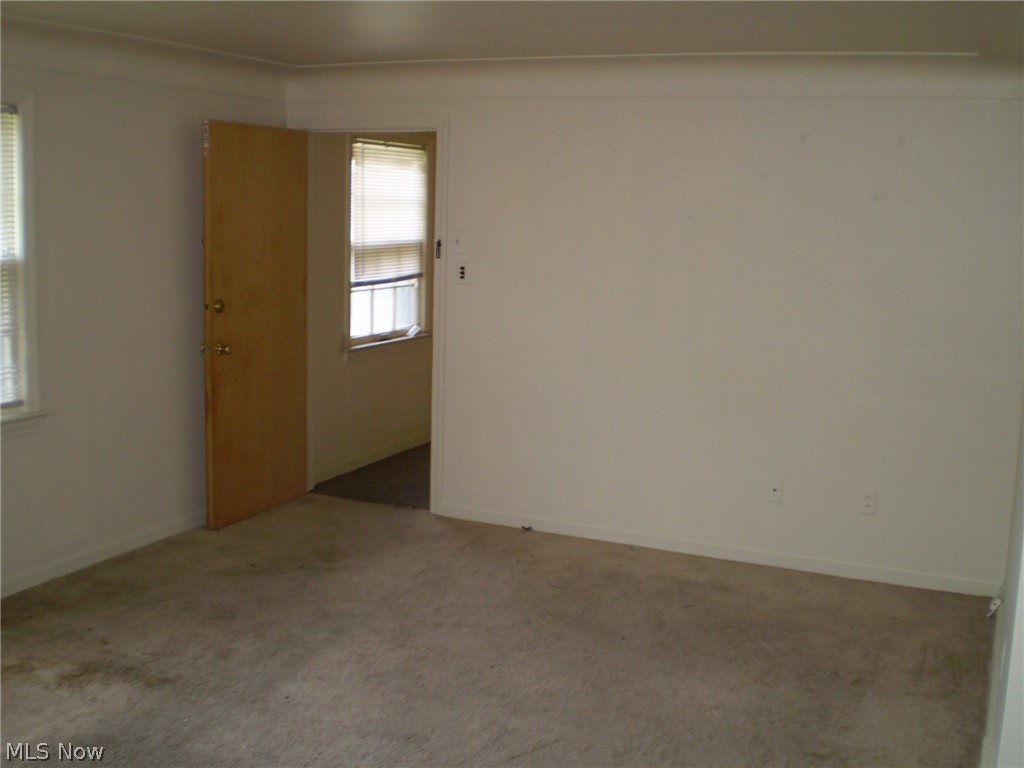 3532 Normandy Road Cleveland, OH 44120 - Photo 8 of 15