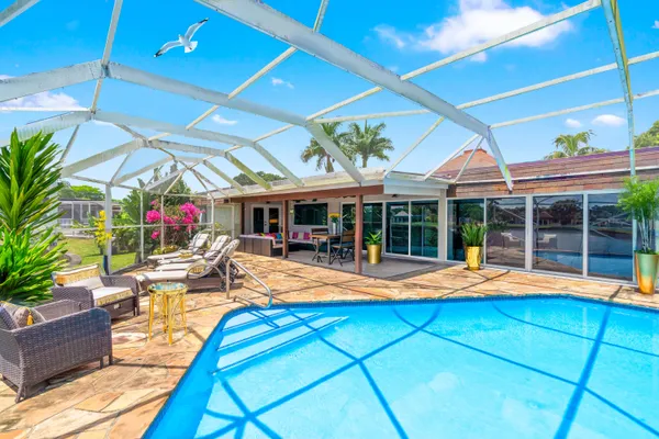 $1,089,000 | 6106 Royal Poinciana Lane, Tamarac, FL 33319