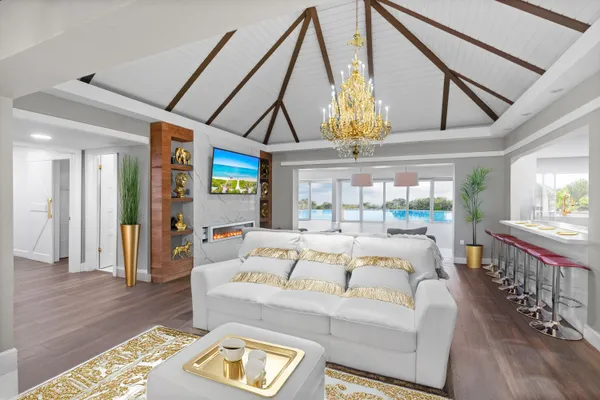 $1,089,000 | 6106 Royal Poinciana Lane, Tamarac, FL 33319