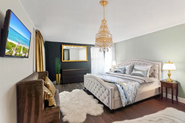 $1,089,000 | 6106 Royal Poinciana Lane, Tamarac, FL 33319