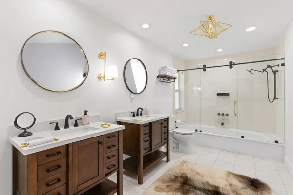 $1,089,000 | 6106 Royal Poinciana Lane, Tamarac, FL 33319