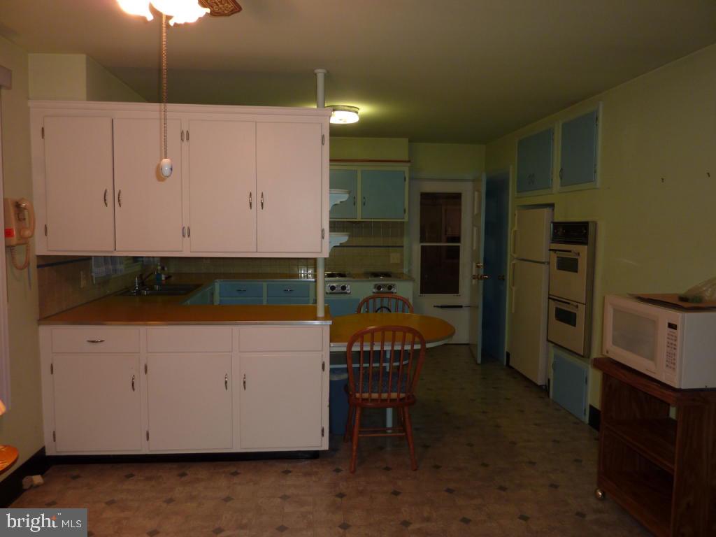 11 Kissel Hill Road Lititz, PA 17543 - Photo 6 of 24