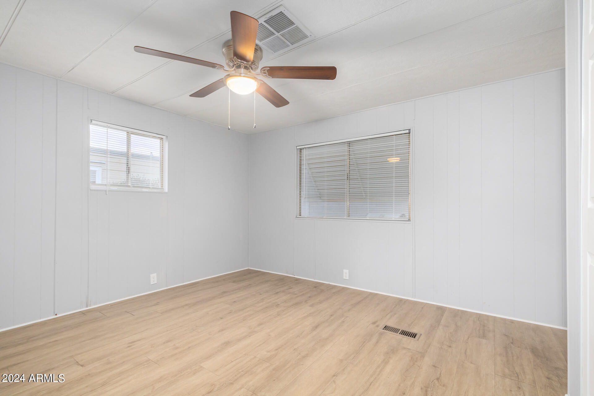 16225 North Cave Creek Road, Unit 140 Phoenix, AZ 85032 - Photo 15 of 19 29 - Cave Creek #140