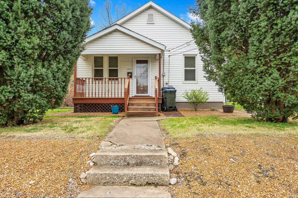 310 Front Street Waterloo, IL 62298 - Photo 1 of 42 Gallery Image 1