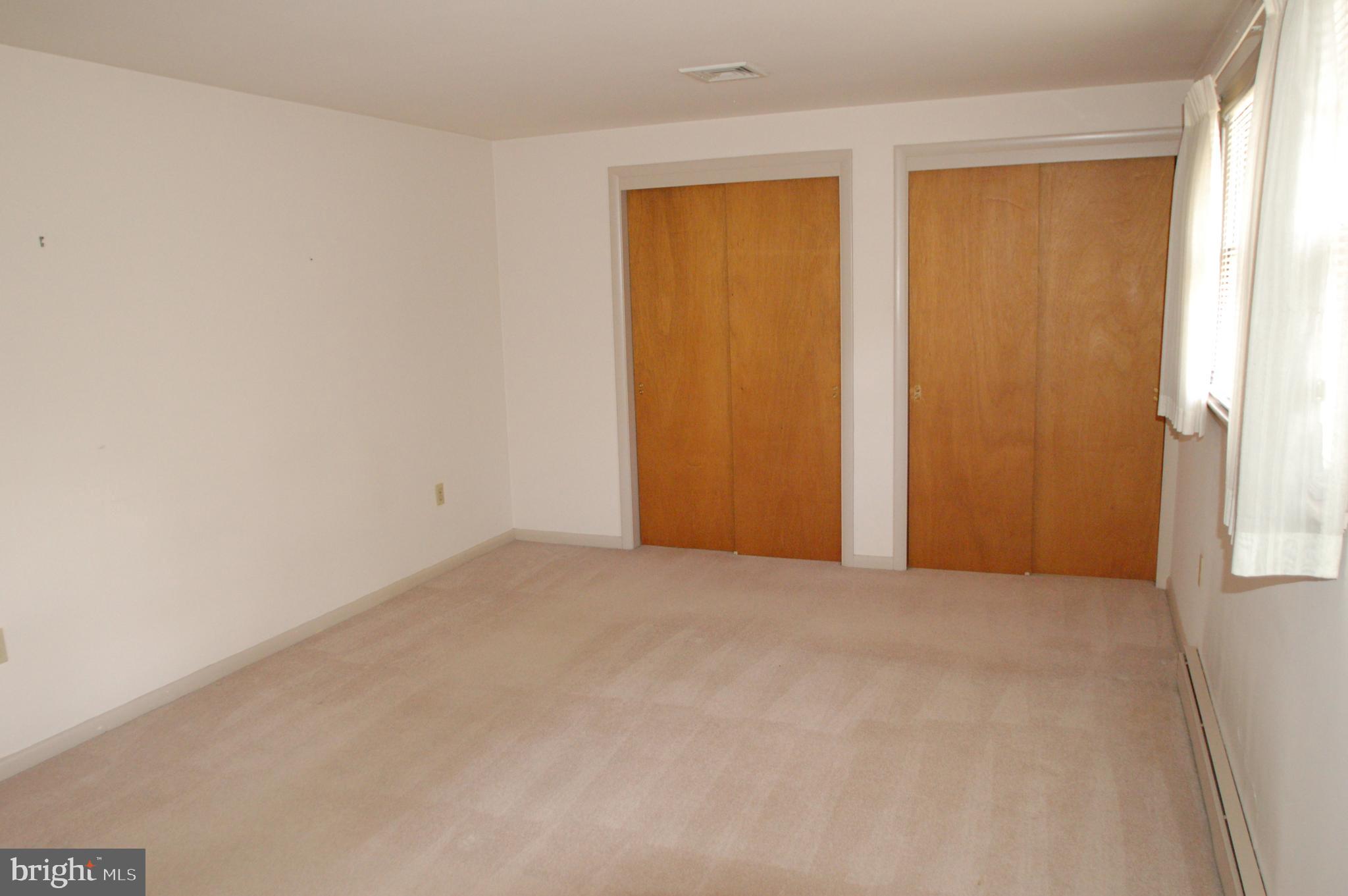 2306 Beacon Hill Road Lancaster, PA 17601 - Photo 11 of 22 Gallery Image 11
