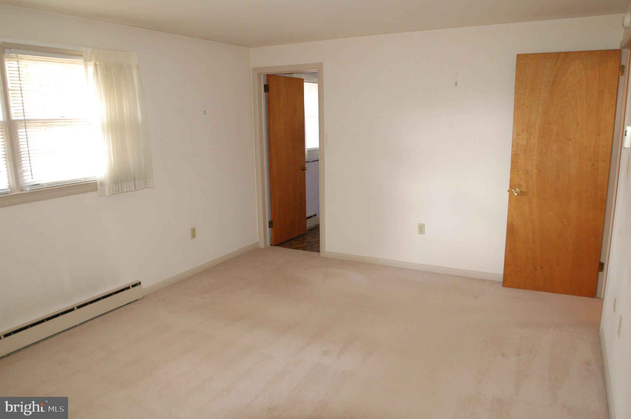 2306 Beacon Hill Road Lancaster, PA 17601 - Photo 12 of 22 Gallery Image 12